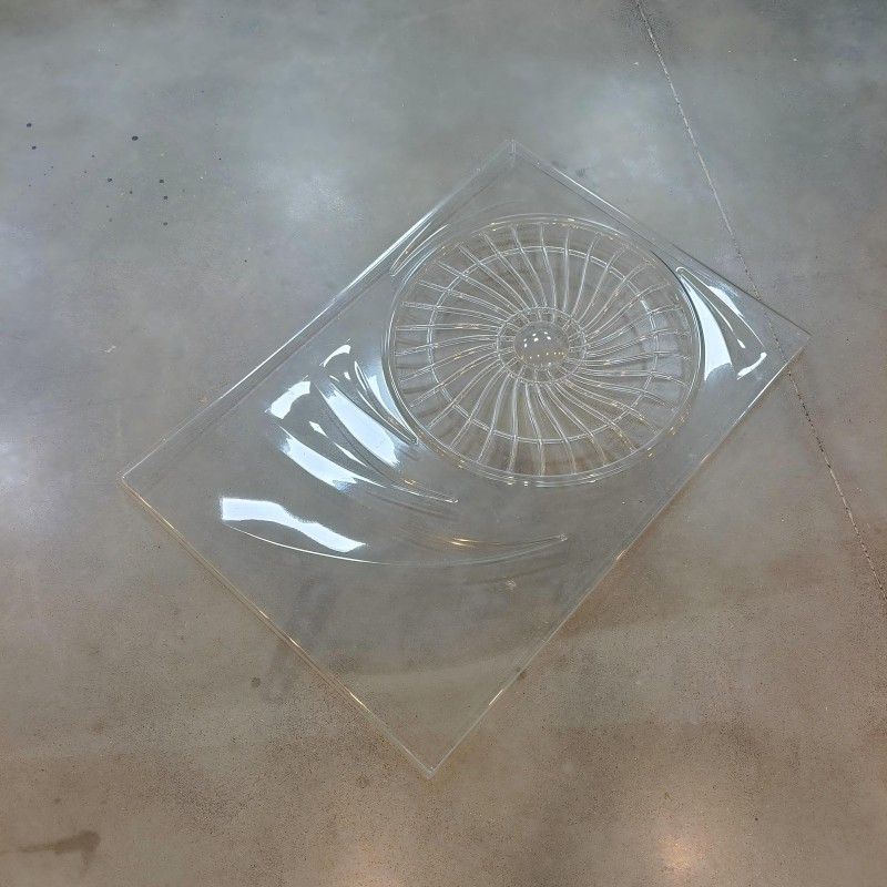 Transparent fan casing vacuum forming