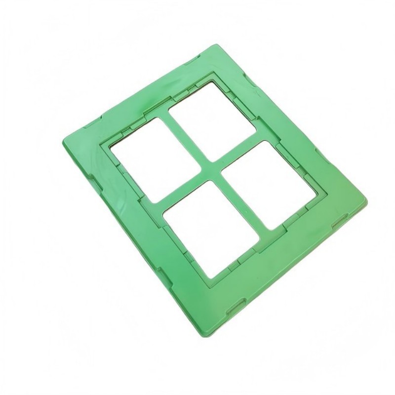 Vacuum forming of turnover pallets